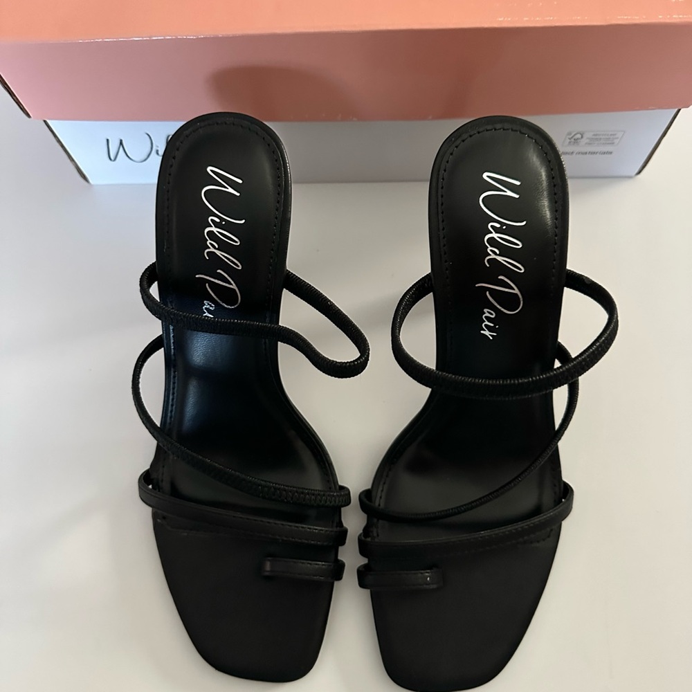 Wild Pair Elegant Black Strappy Heels - Picture 4 of 4